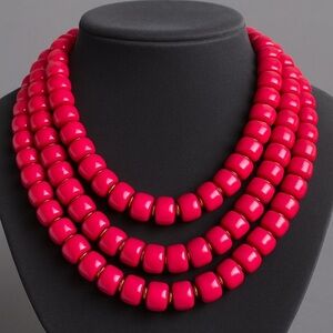 Premier Designs LIPSTICK Multi-strand Retro Hot Pink Beaded Necklace NWOT #454